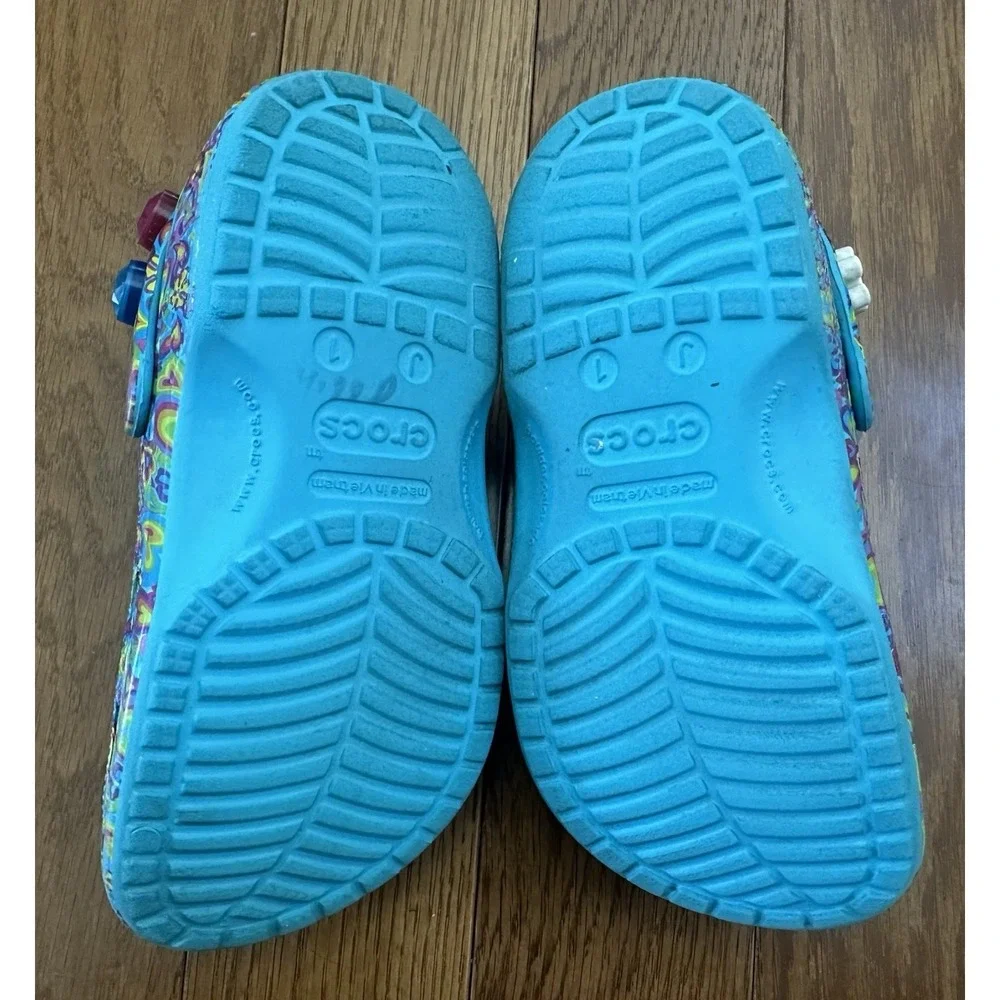 CROCS X Lisa Frank Classic Clogs Kids Size 1 J1 Aqua Limited Edition